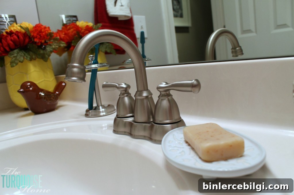 Traditional-Americana Guest Bathroom Update: painted walls, cabinets, new hardware and a punch of color!