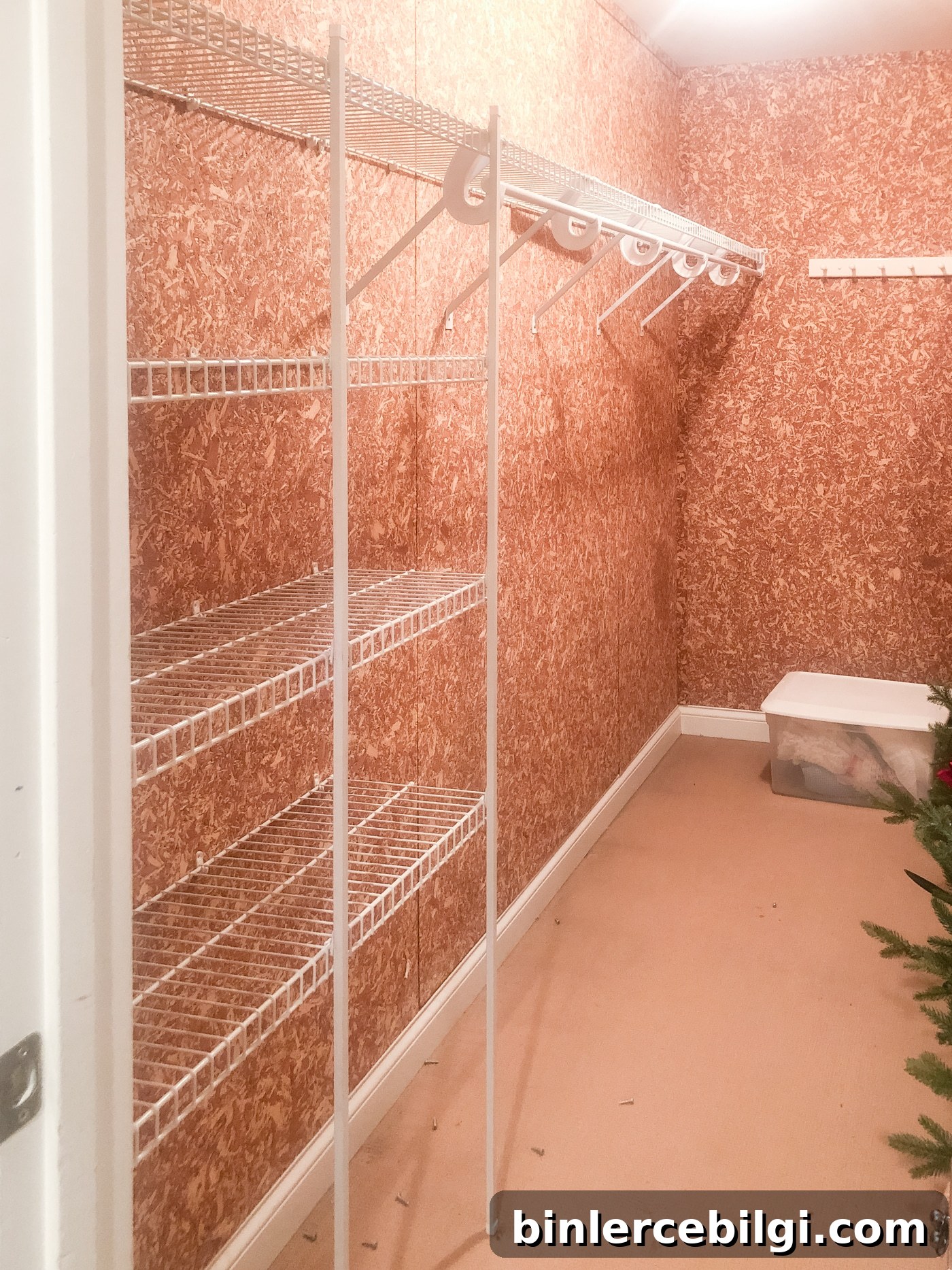 Old Wire Closet System
