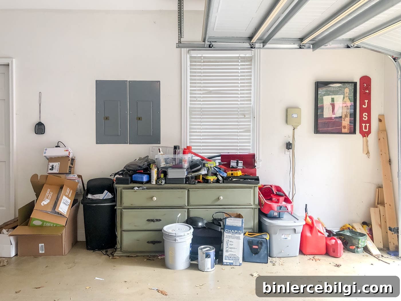 Before Garage Makeover