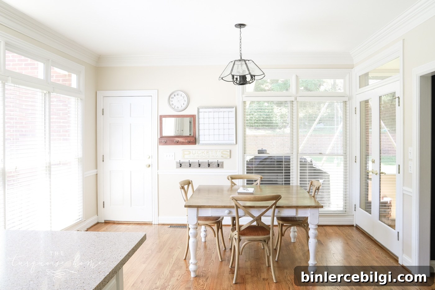 traditional-kitchen-edgecomb-gray