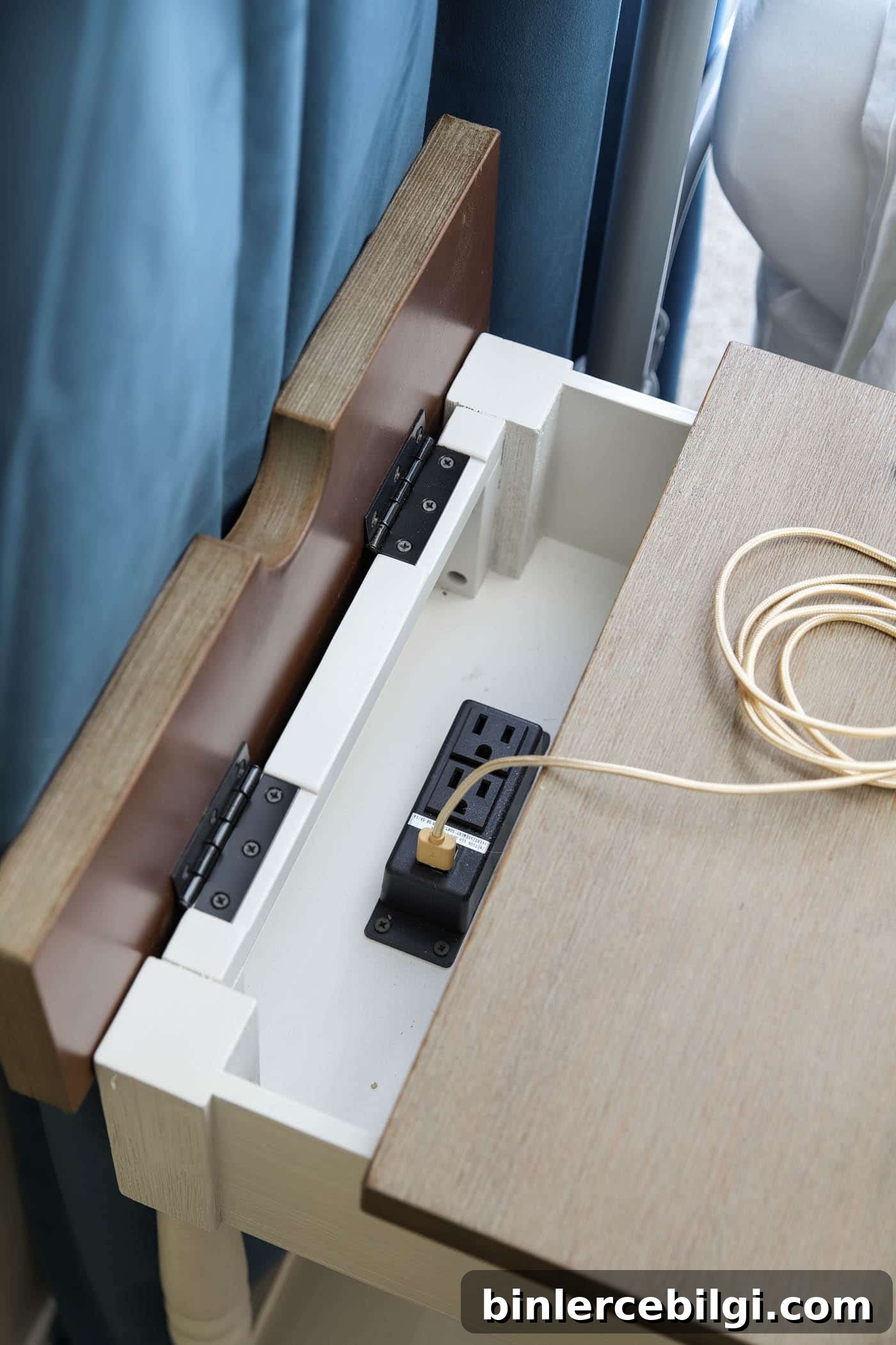 Extra USB ports and plush for guests