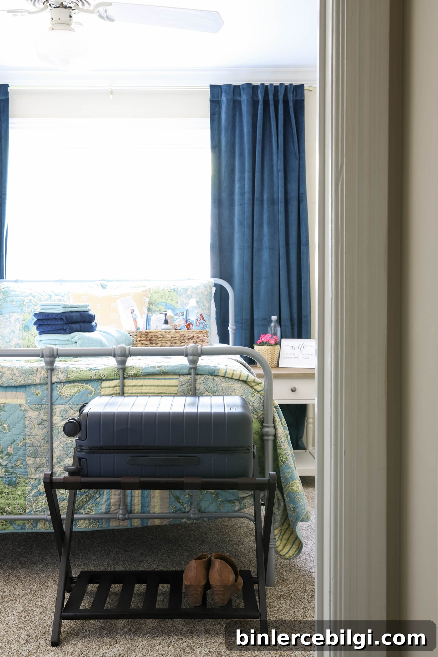 Luggage Rack for Guest Room