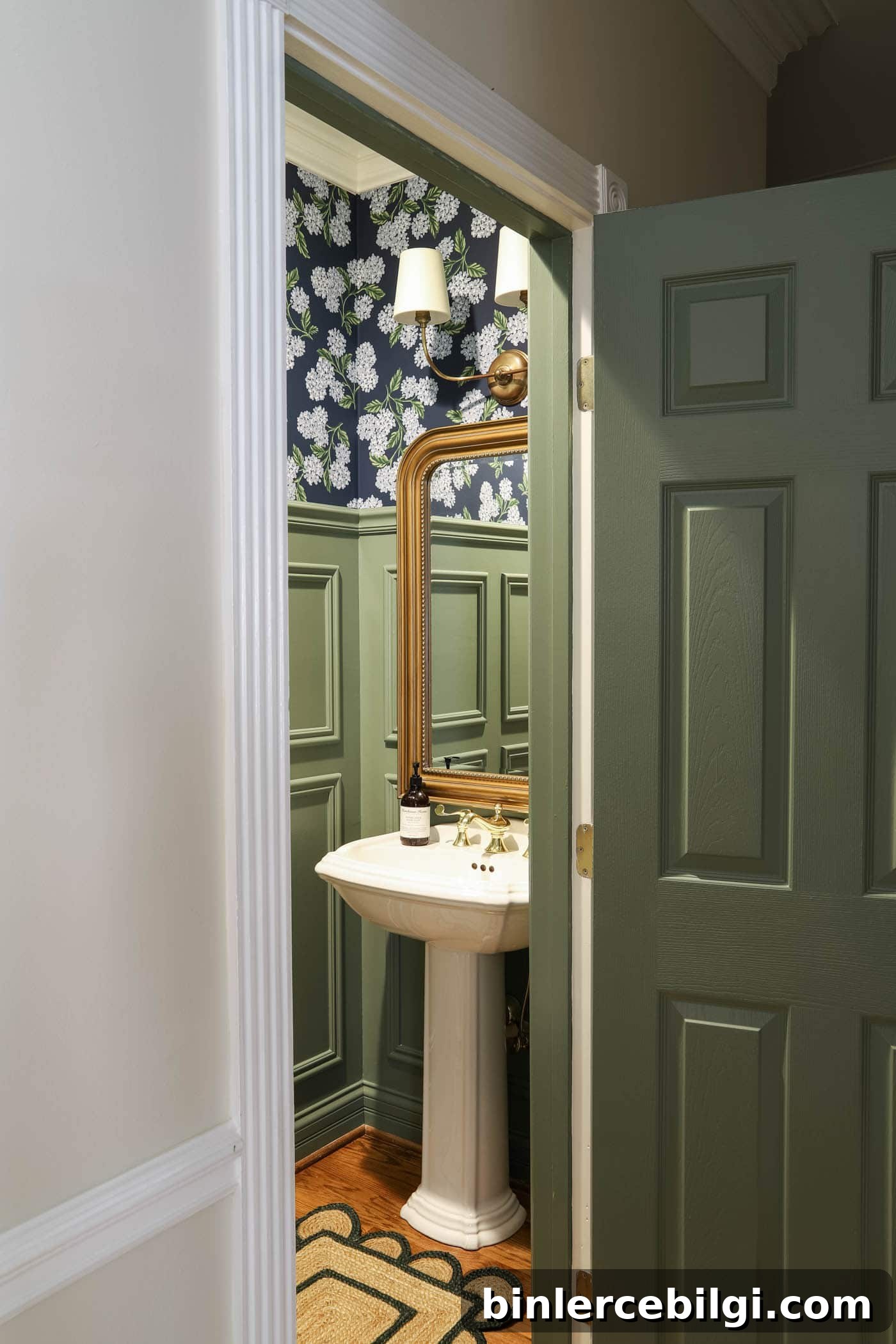 Traditional Blue and Green Powder Room Reveal 5 Blue and Green Traditional Powder Bathroom