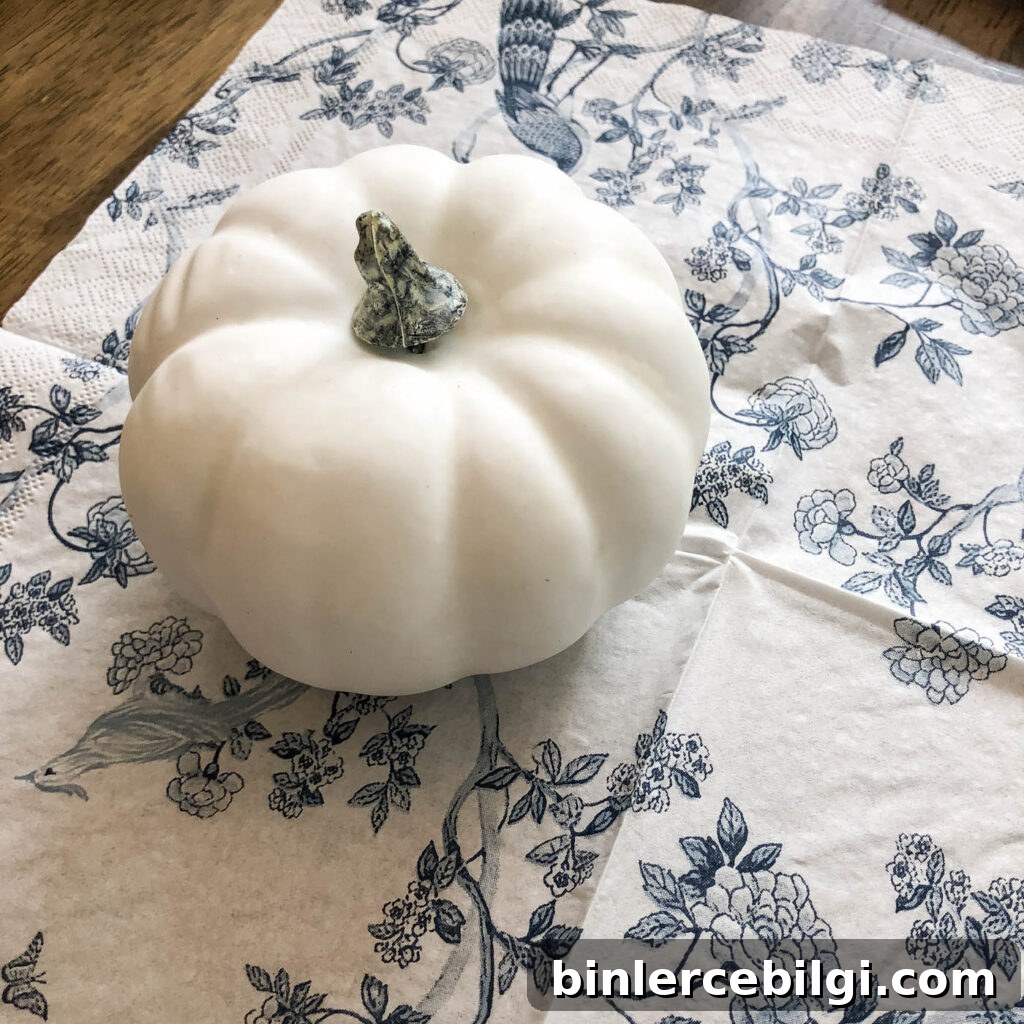 How to make a chinoiserie pumpkin | Learn how to make beautiful blue and white chinoiserie pumpkins with 3 supplies and a few hours of time. It's the perfect, easy fall craft. 