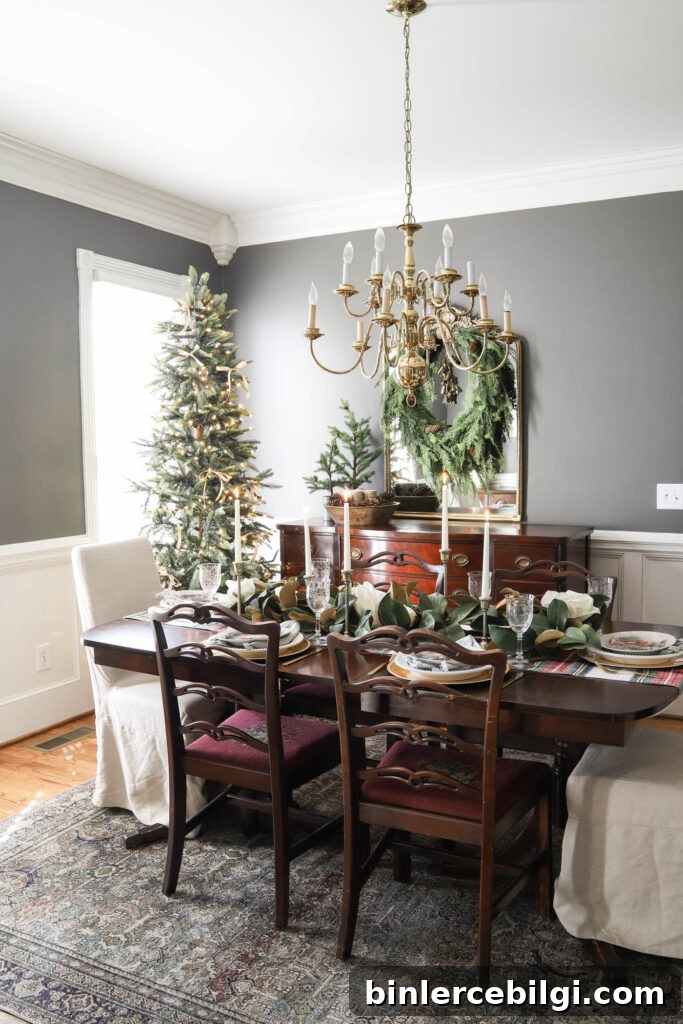 Gold and Greenery Christmas Dining Room Decor 11 Gold and Greenery Christmas Dining Room