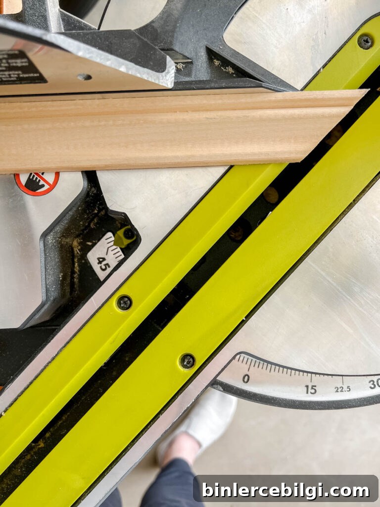 Miter cut at 45 degree angle