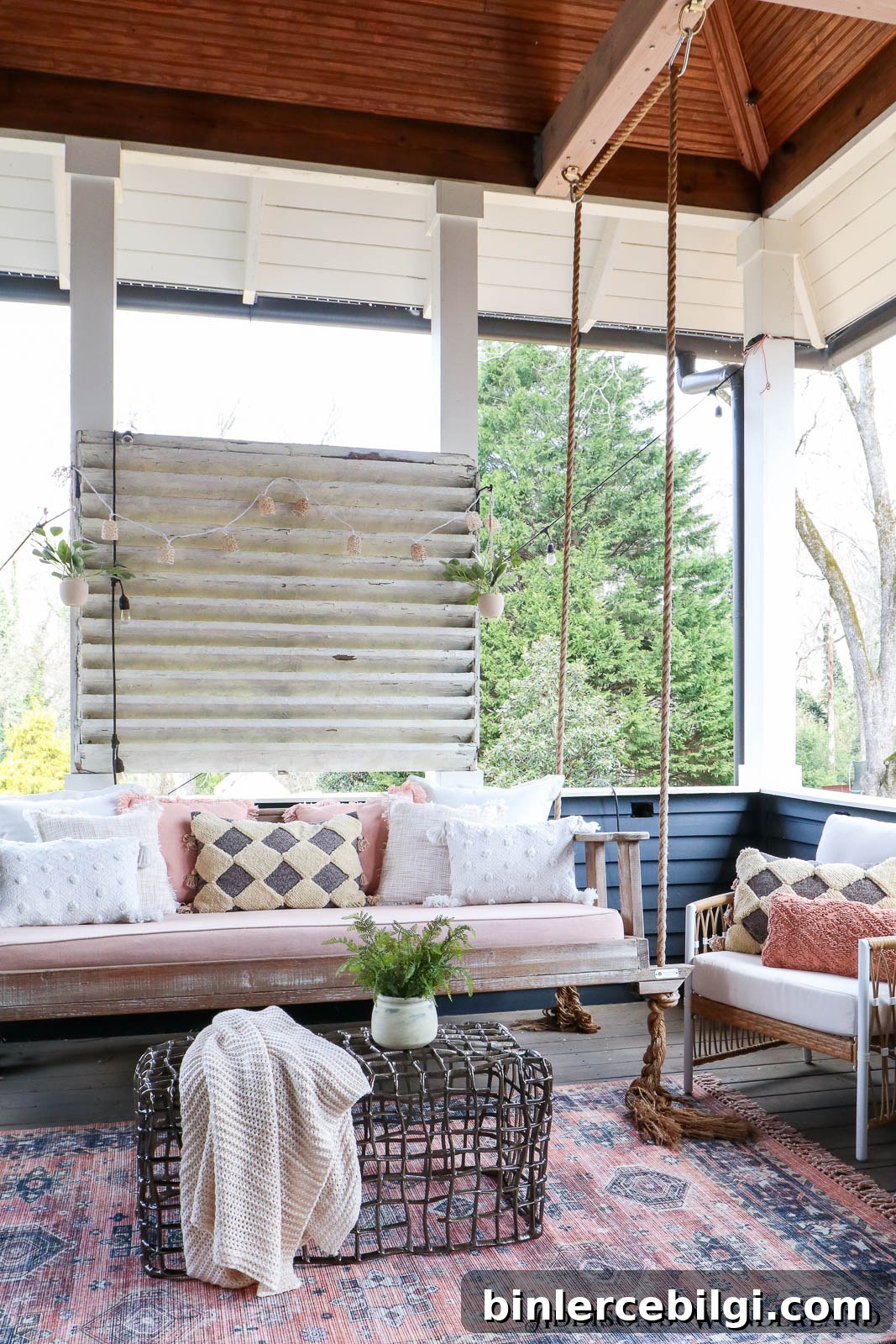 Screened-in Porch with Bed Swing