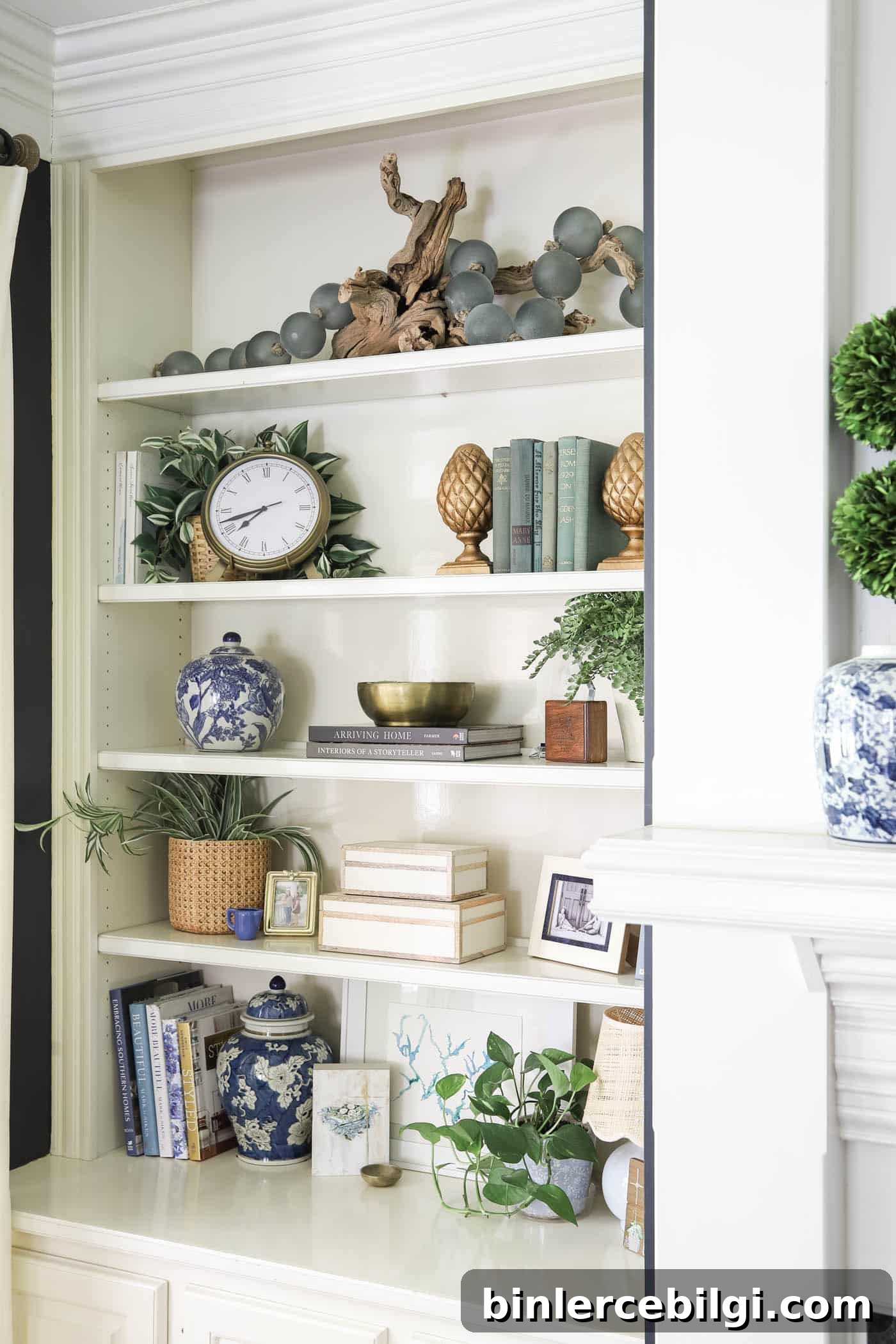 Budgeting for Home Projects: Practical Cost Planning 4 Bookshelf Decor Ideas for a Beautiful Styled Bookcase