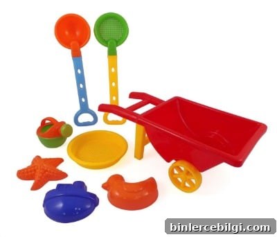 What to Take to the Beach with a Toddler | TheTurquoiseHome.com