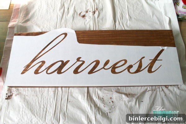Quick and Easy DIY Harvest Sign