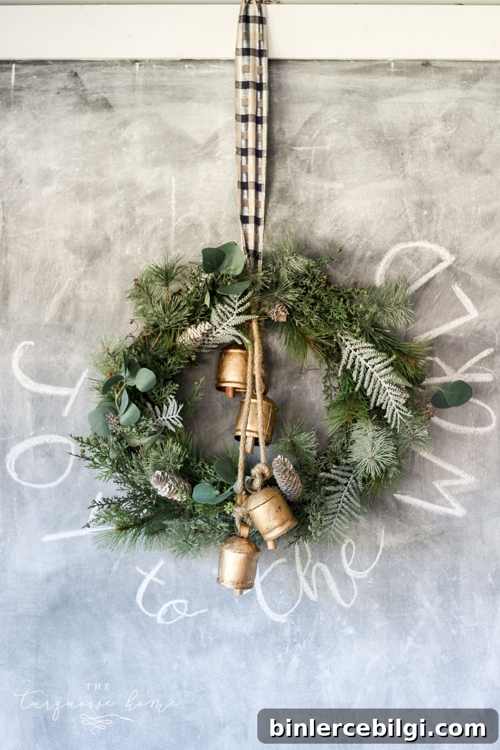 DIY Winter Wreath