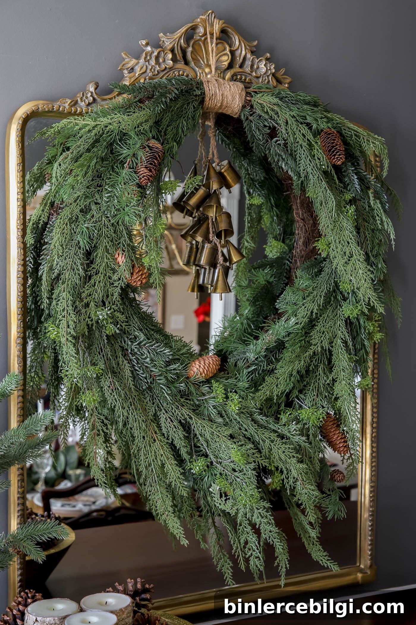 winter evergreen wreath 