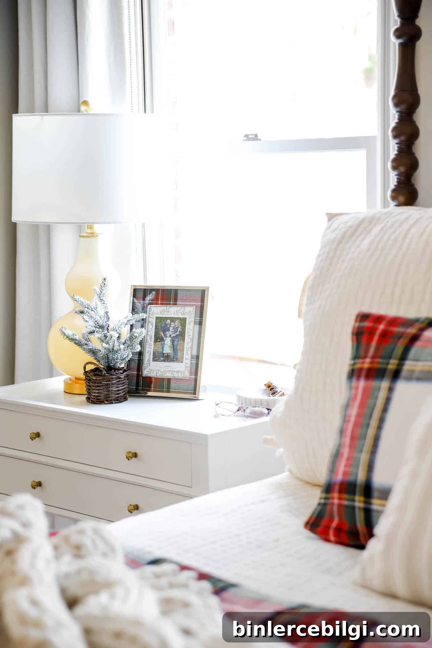 Christmas nightstand decor