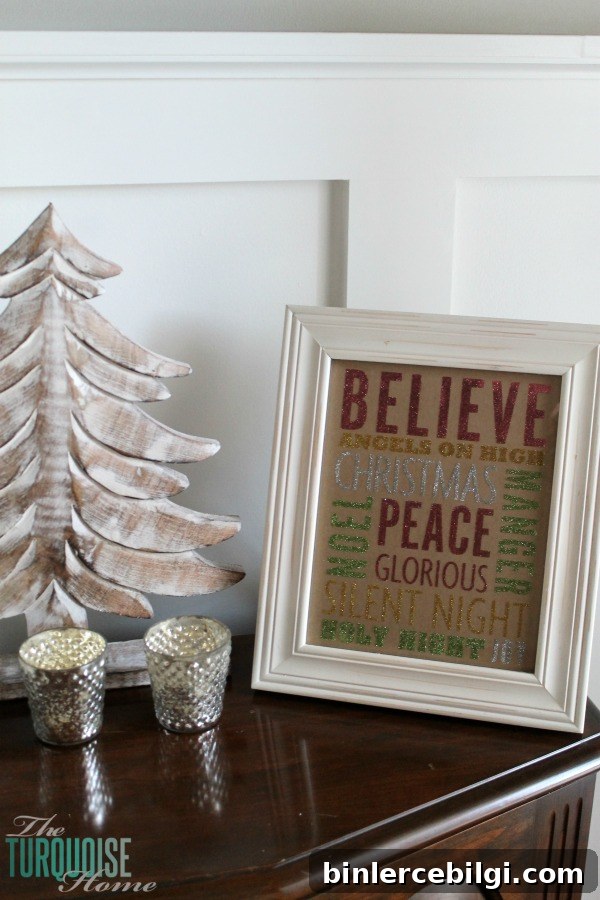 Glittery Christmas Subway Art | TheTurquoiseHome.com