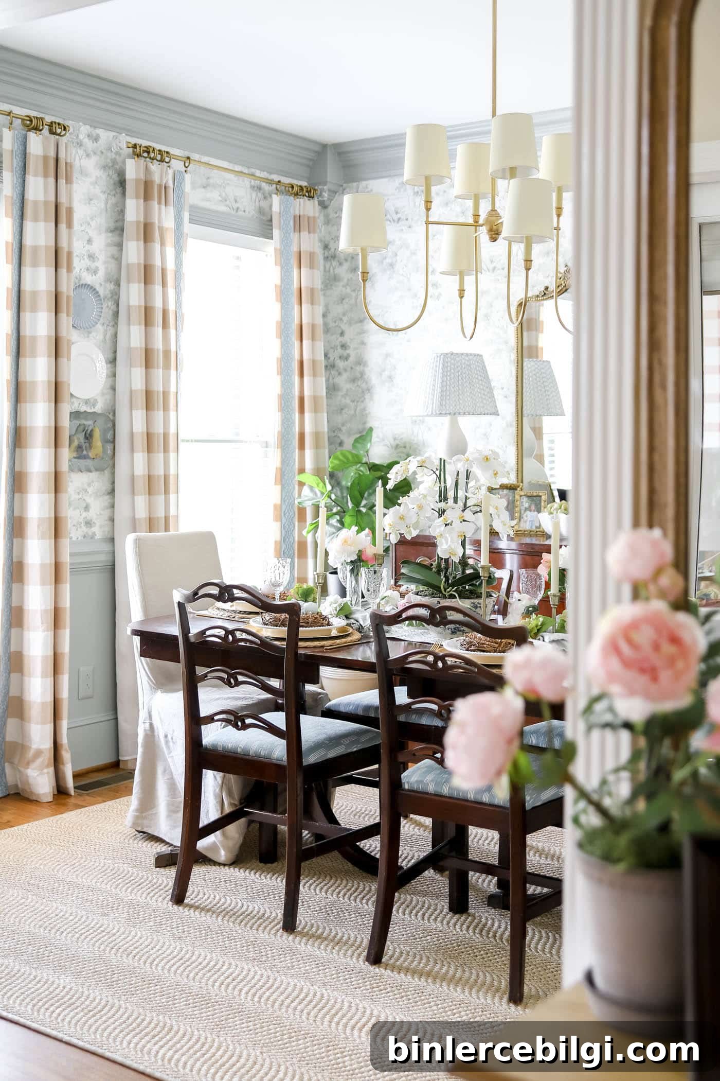 Spring table decoration ideas | spring dining room