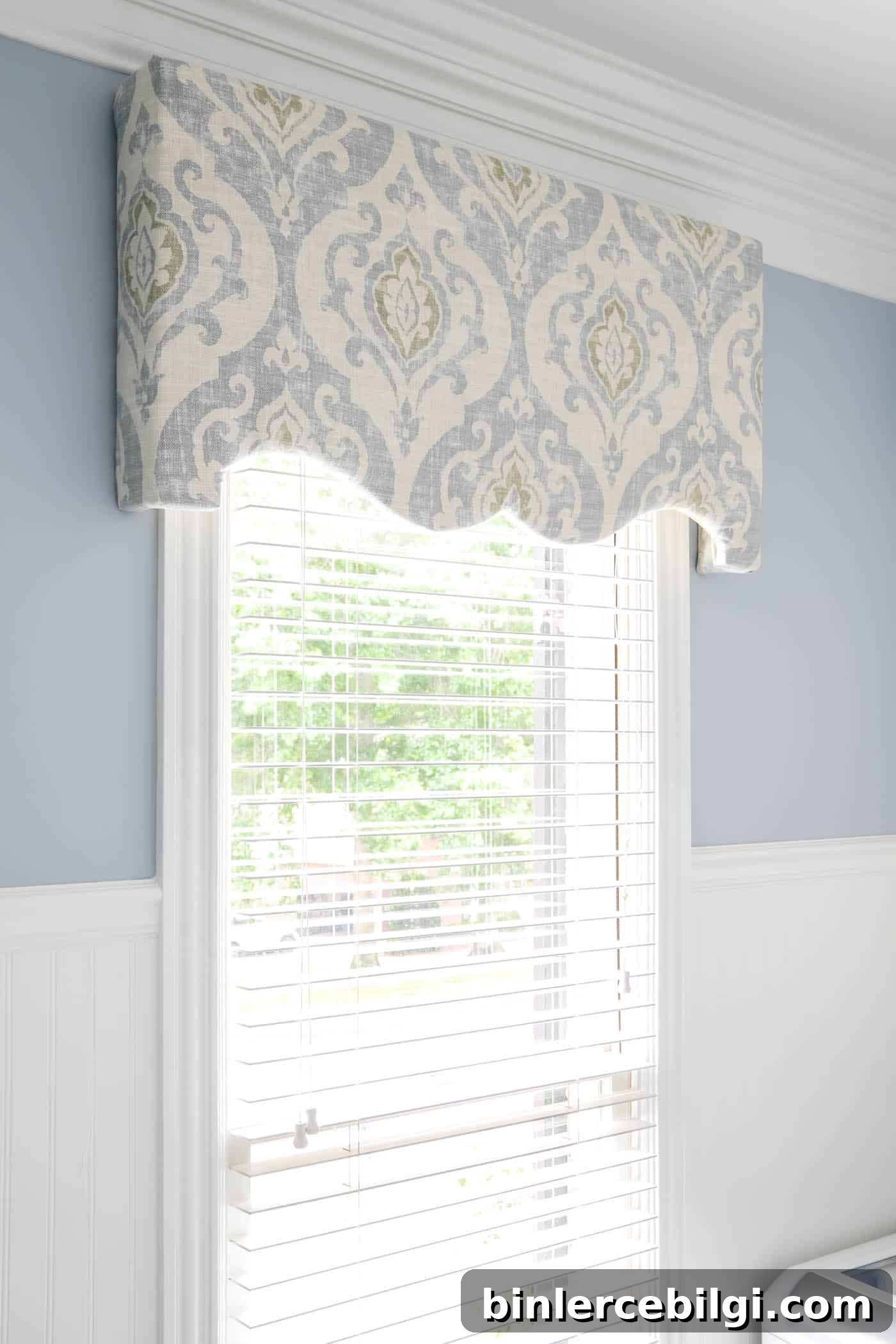 DIY Cornice Board tutorial