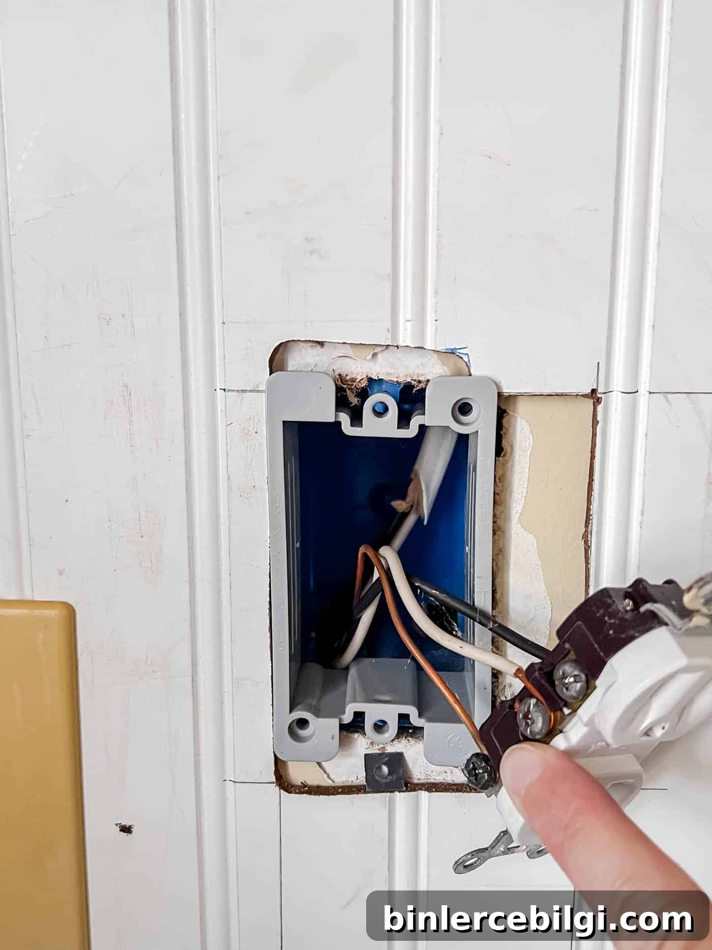 replacing the electrical box with extender