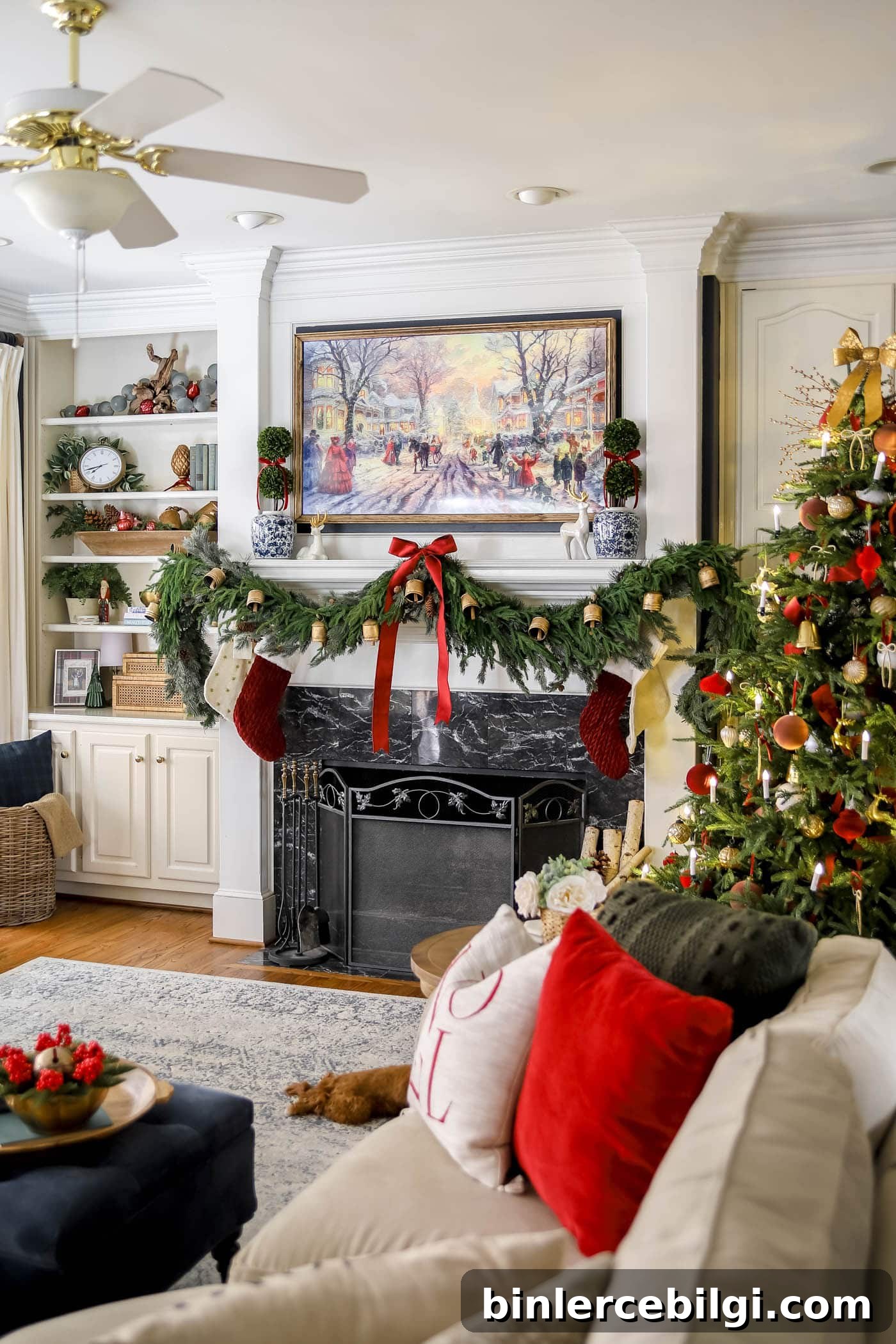 red, green, white and gold Christmas decor