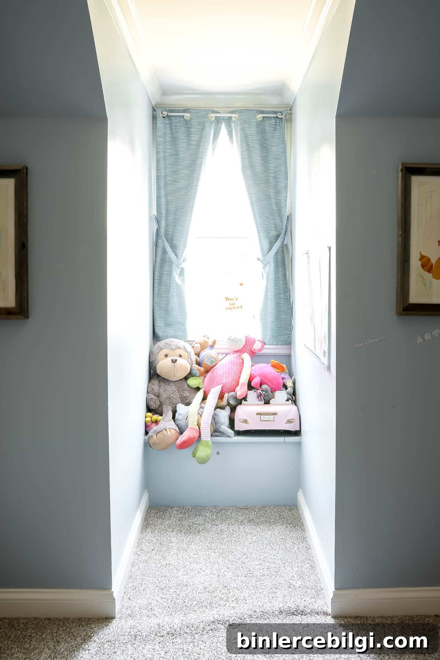 reading nook window alcove dormer window before photo.
