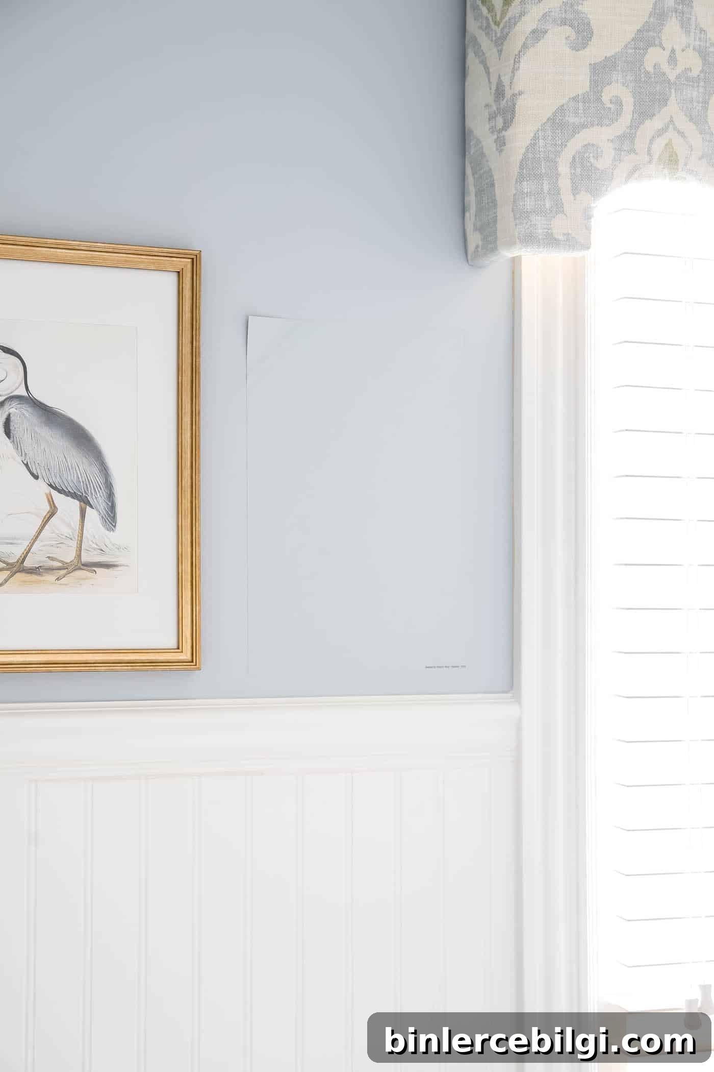 Samplize paint sample on the wall matches the wall color perfectly.