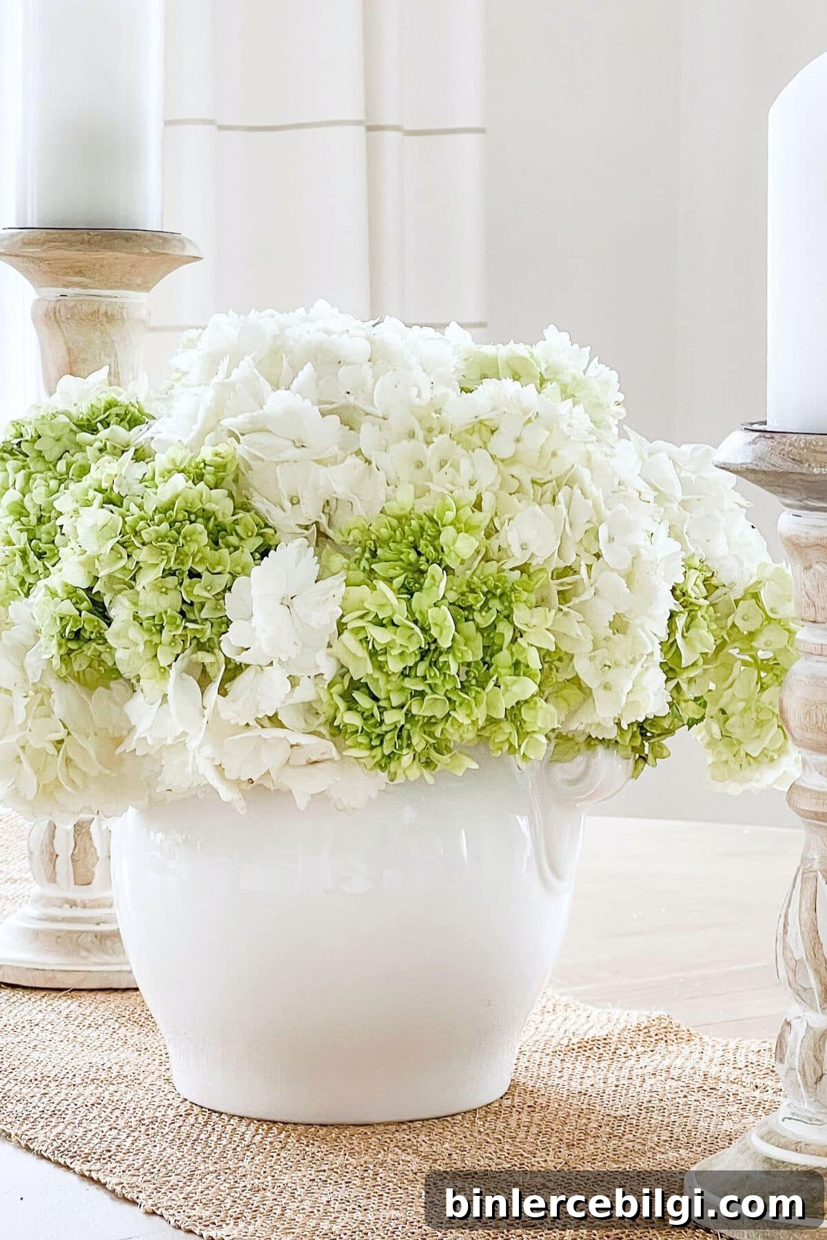 Keep Your Cut Hydrangeas From Wilting With These Tips That Work from StoneGable 