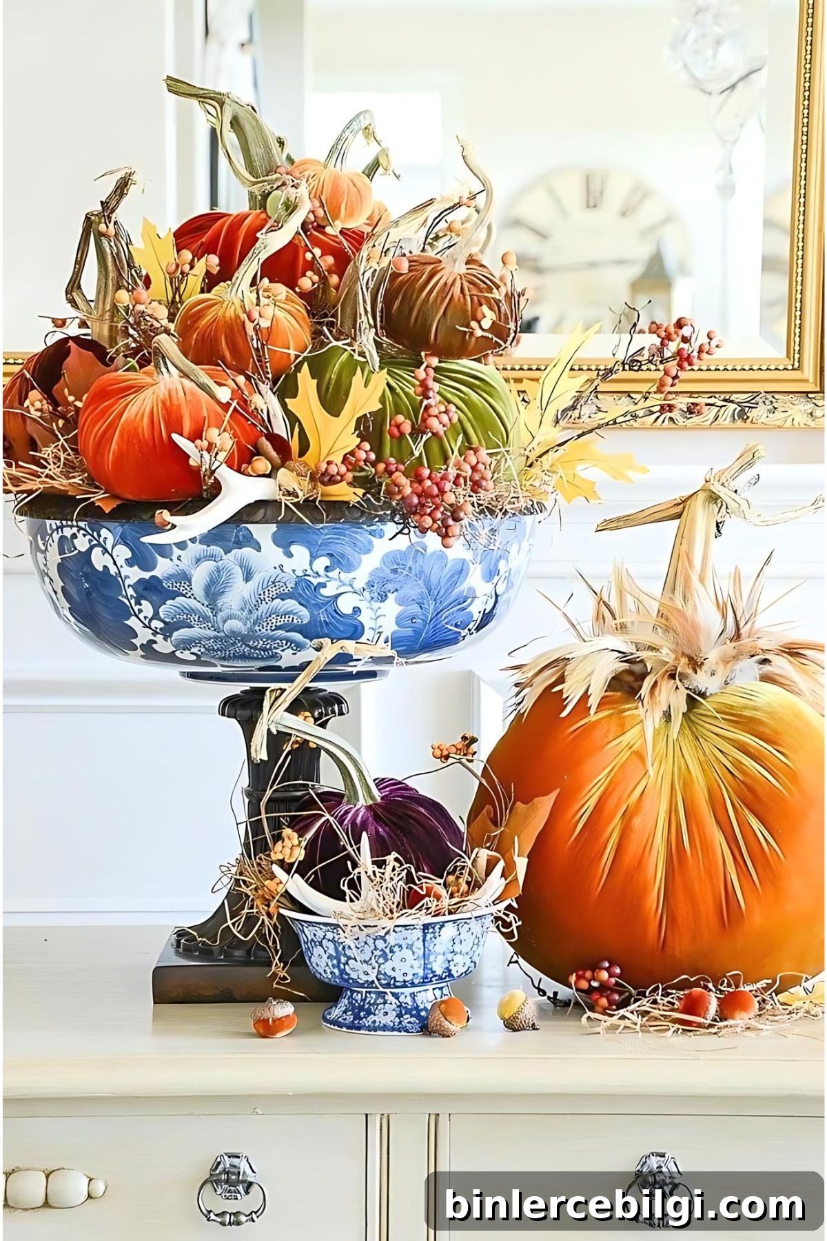 pumpkin decor stonegable