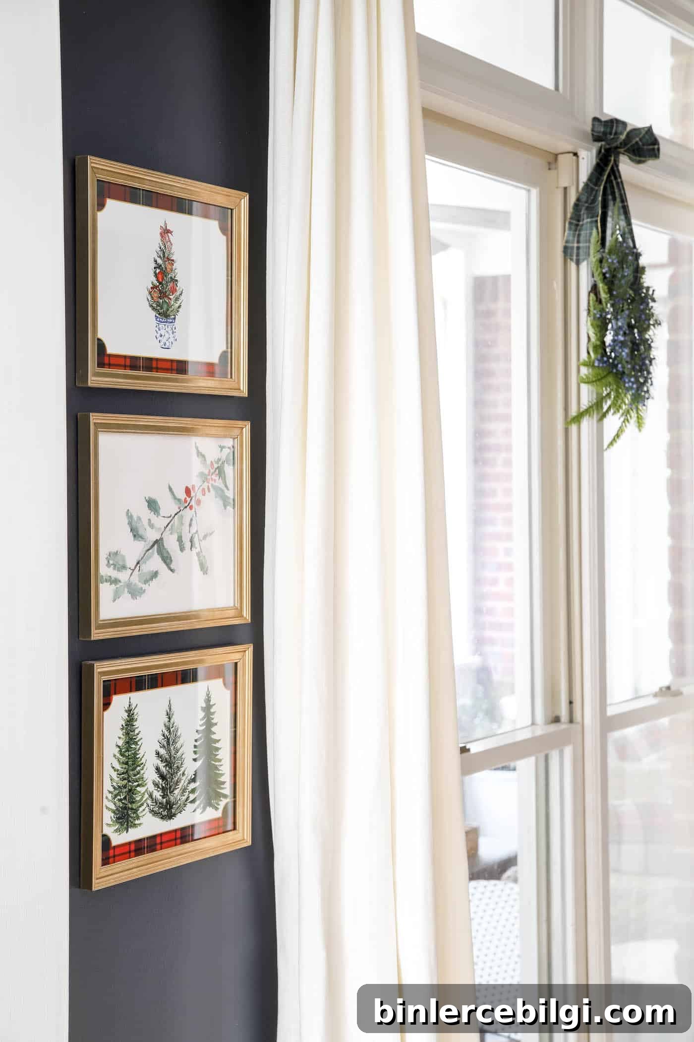 Classic printable Christmas art in a gallery frame.