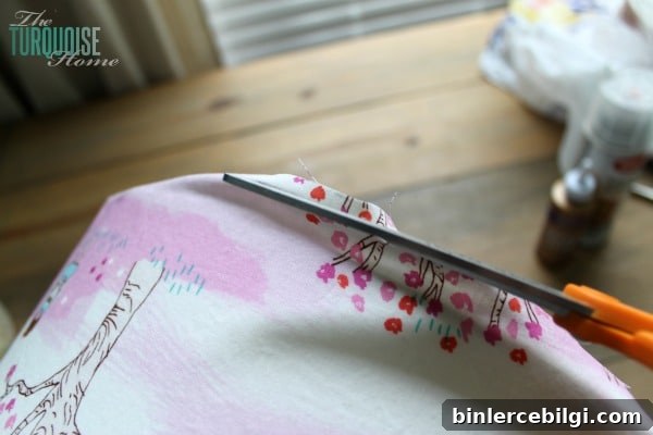How to Make a Custom Lamp Shade | TheTurquoiseHome.com