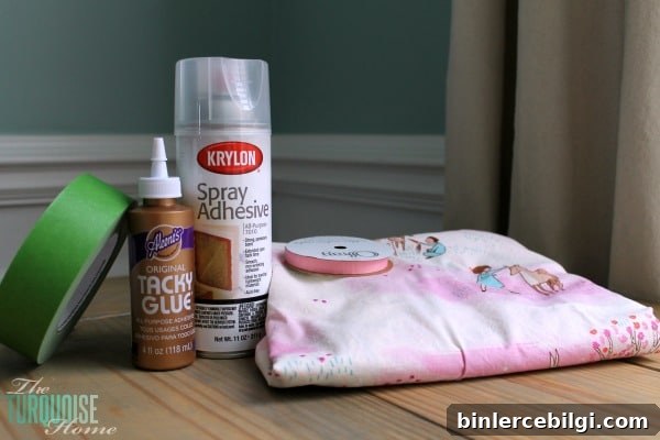 How to Make a Custom Lamp Shade | TheTurquoiseHome.com