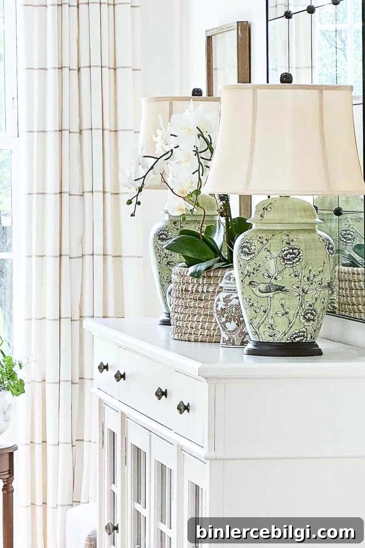 how to mix decorating styles