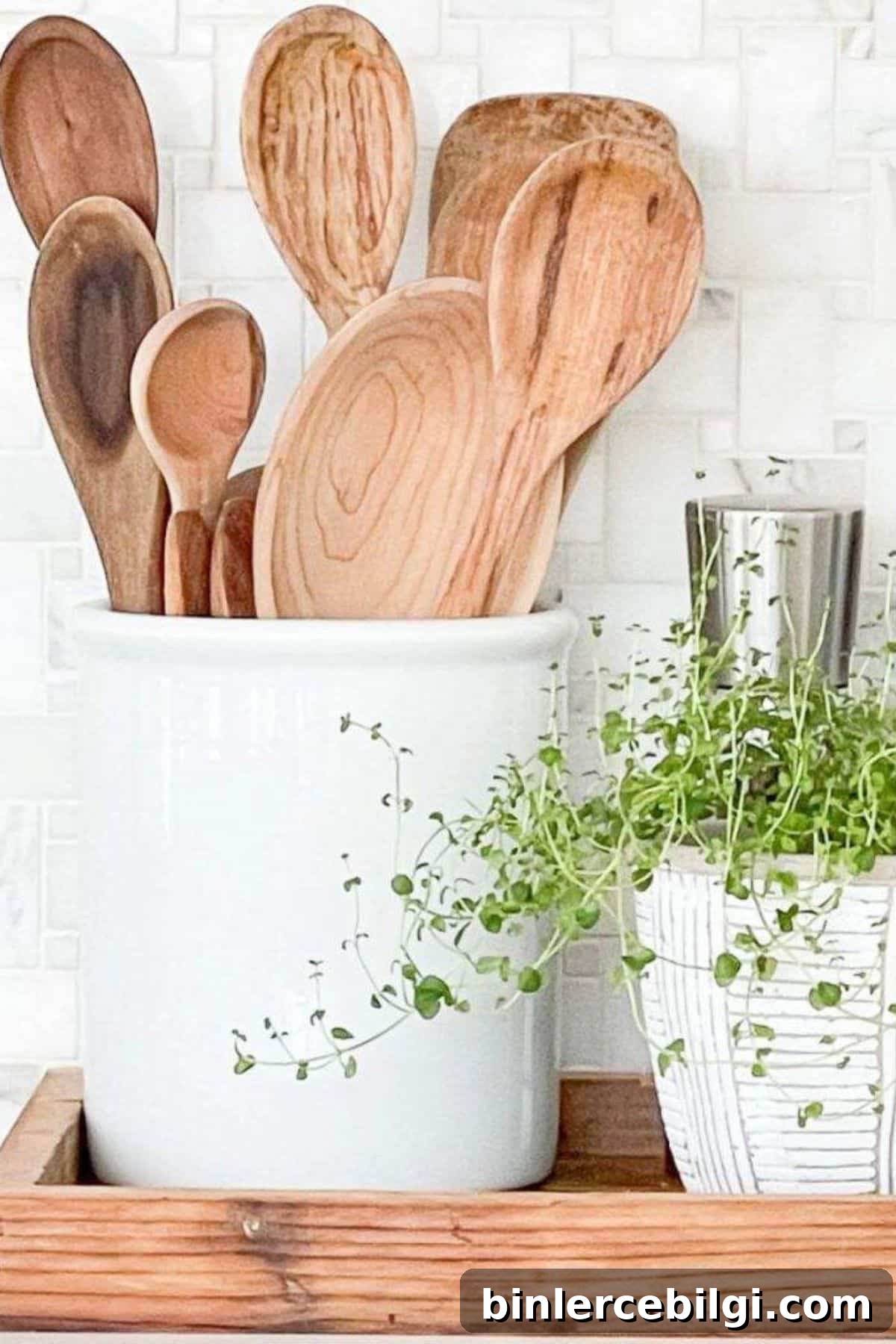 Spring Living Room Refresh: French Home Tour and Cozy Porch 4 spring kitchen decorating ideas