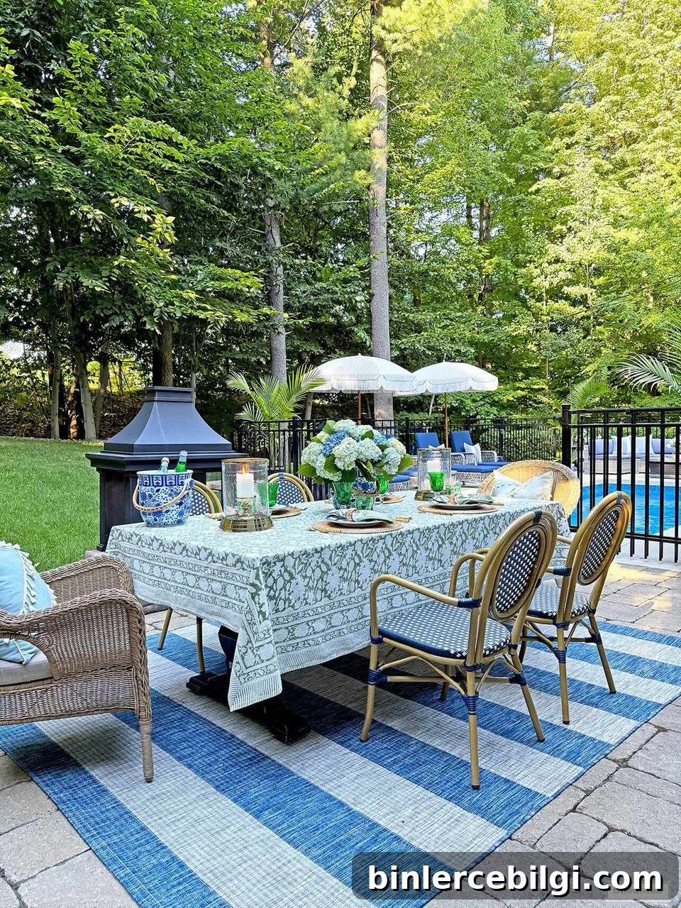 summer tablescape