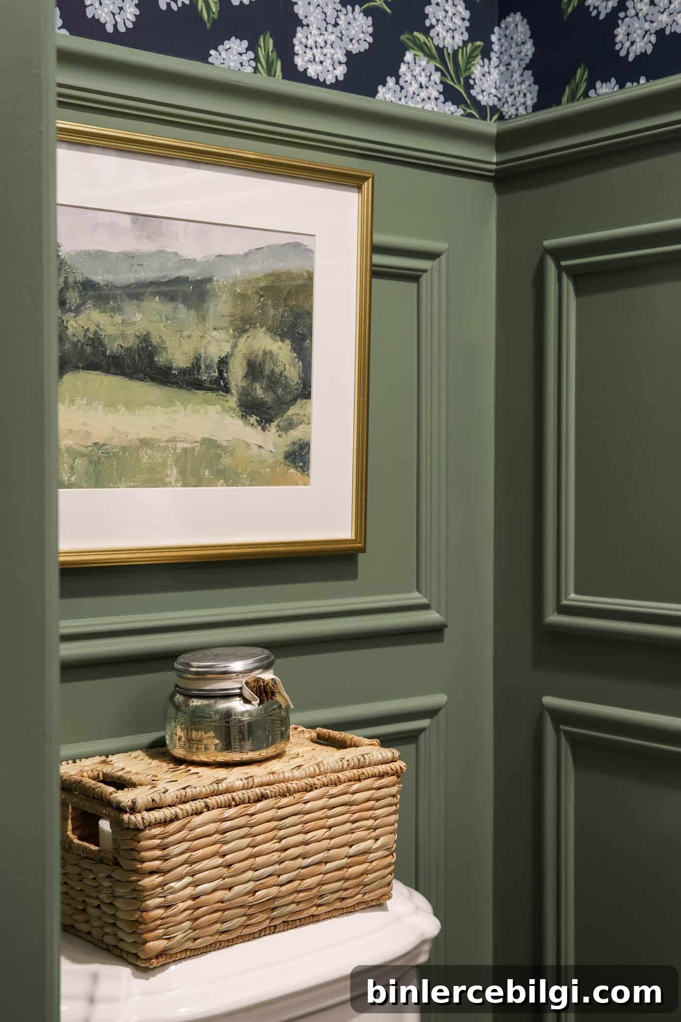 Coastal Cottage Front Porch Ideas and DIY Wall Molding 12 DIY picture frame molding