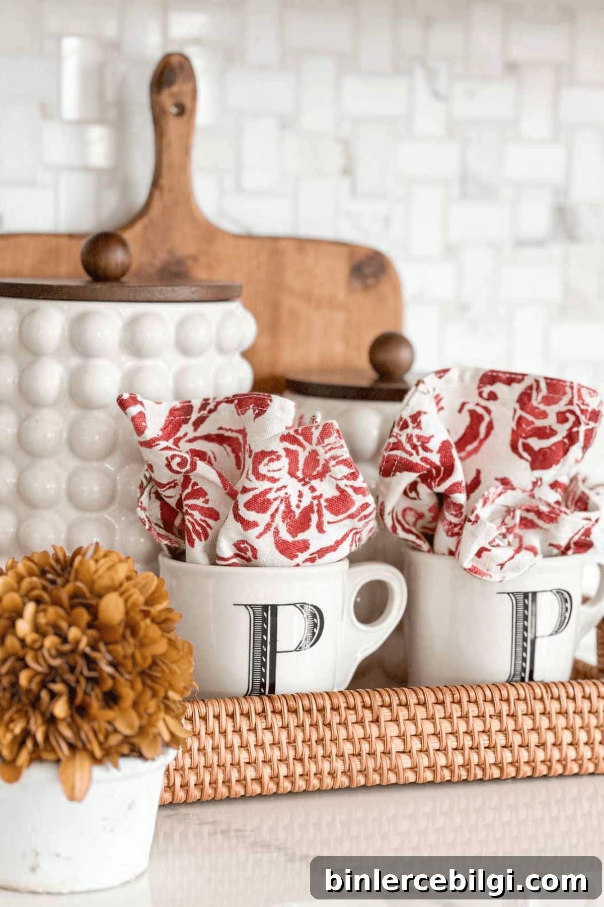fall decor in the kitchen.