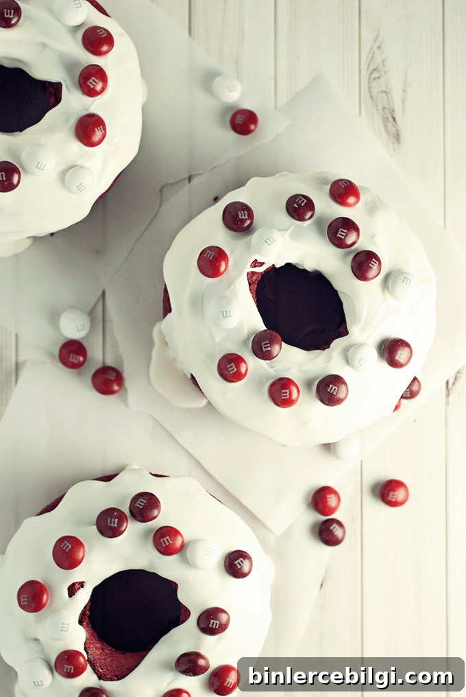 Red-Velvet-Bundt-Cake-5