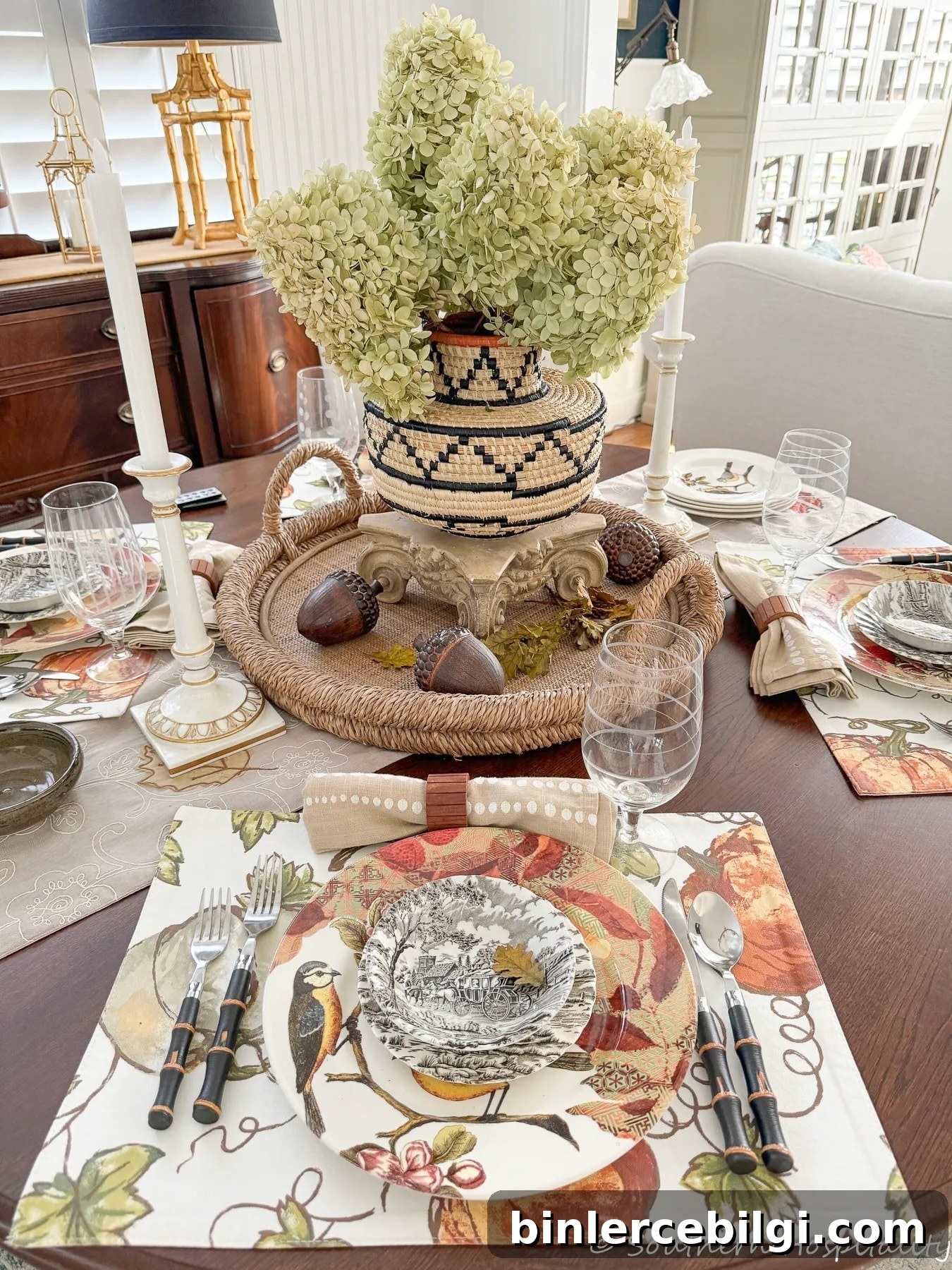 fall dining room decor
